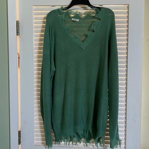 Green sweater size 1X super cute sweater no tags but never worn